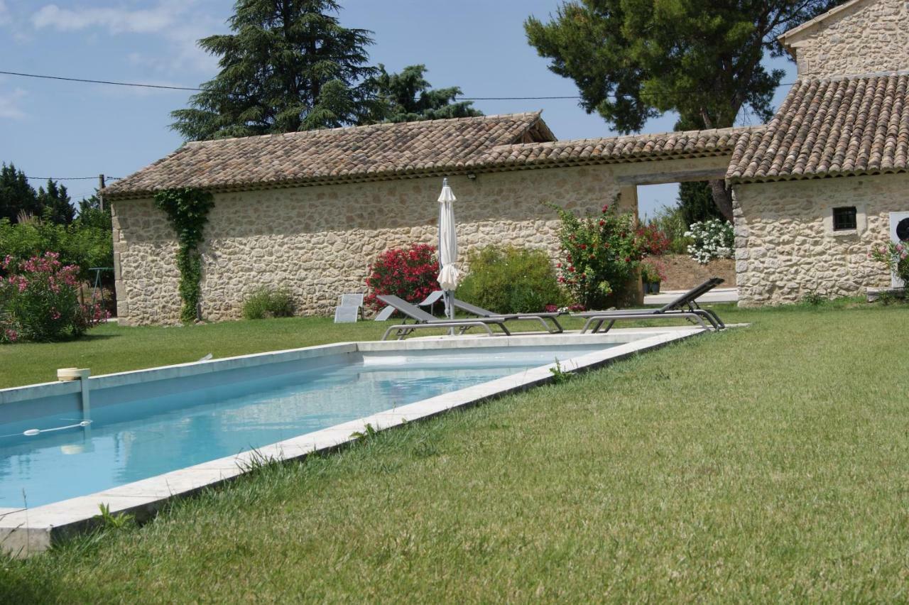 Gites Dans Mas En Pierres Robion en Luberon Dış mekan fotoğraf